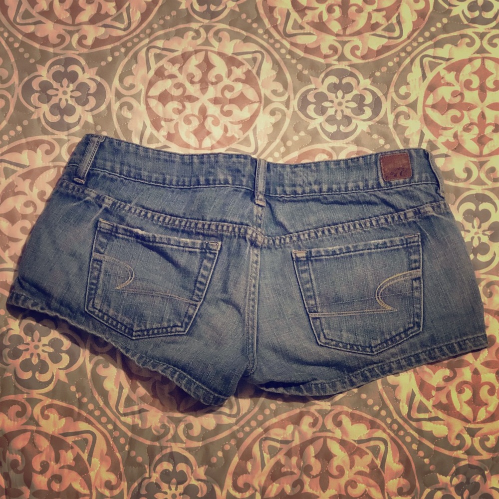 ⛔️SOLD⛔️ American Eagle 🦅 Short shorts